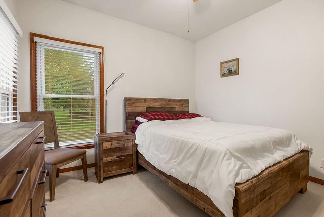 10500 NE 98th Street, Kansas City, MO 64157