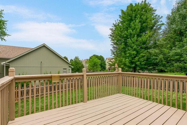 10500 NE 98th Street, Kansas City, MO 64157