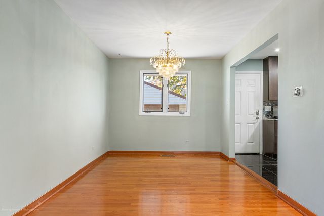 9043 Oriole Avenue, Morton Grove, IL 60053