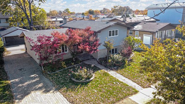 9043 Oriole Avenue, Morton Grove, IL 60053