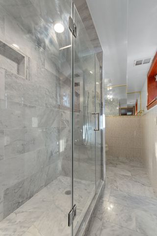 9043 Oriole Avenue, Morton Grove, IL 60053