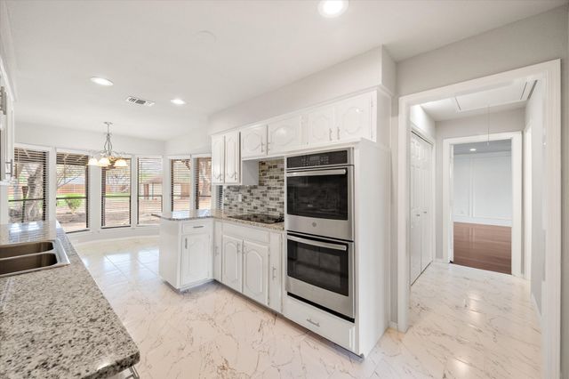 2306 Sunnyvale Road, Grand Prairie, TX 75050