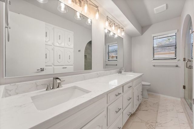 2306 Sunnyvale Road, Grand Prairie, TX 75050