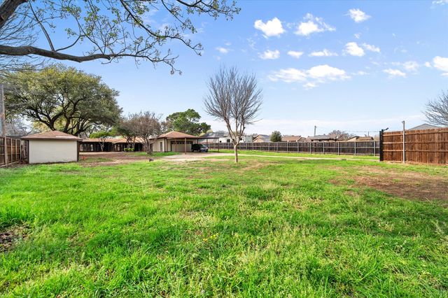 2306 Sunnyvale Road, Grand Prairie, TX 75050