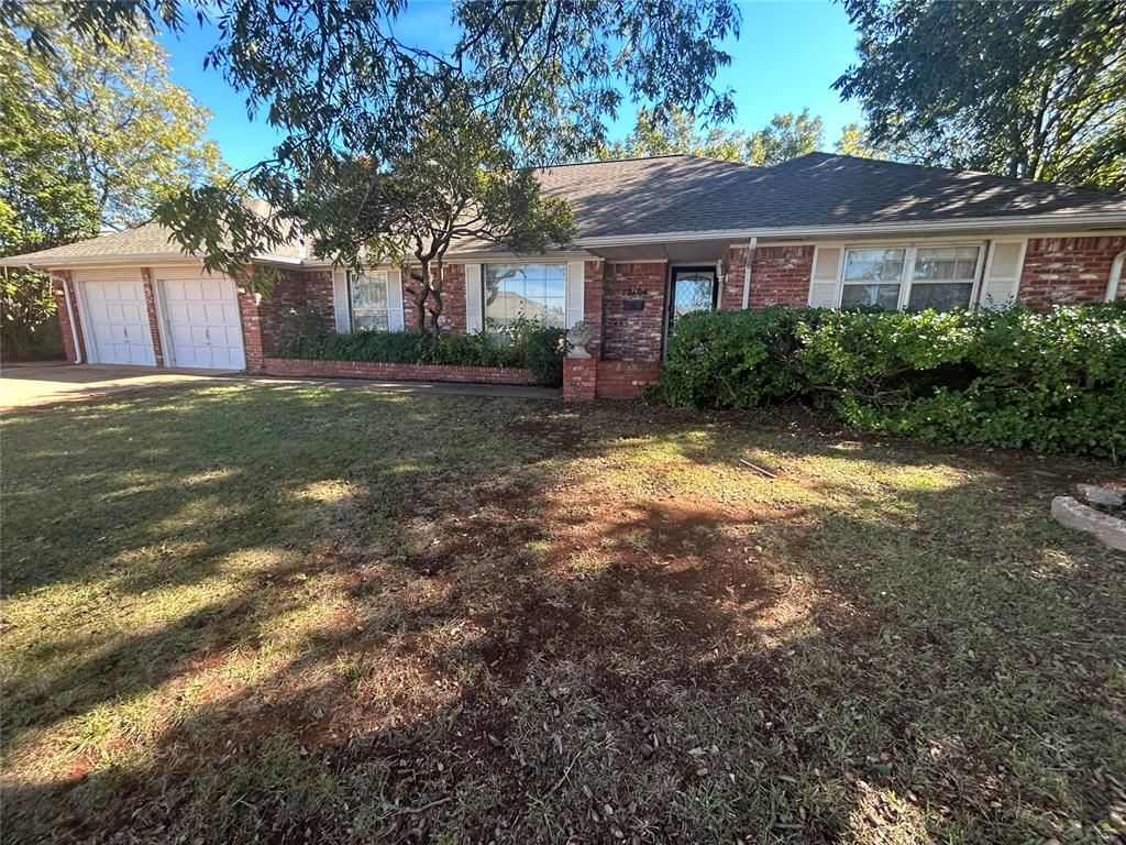 12104 Camelot Place, Oklahoma City, OK 73120