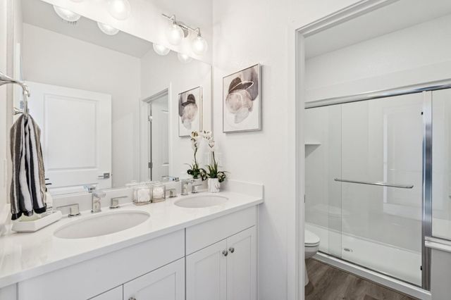 6525 Jacinto Ave, Sacramento, CA 95823