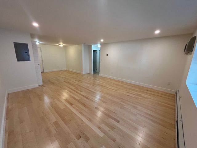 84 Grant St 2, Somerville, MA 02145