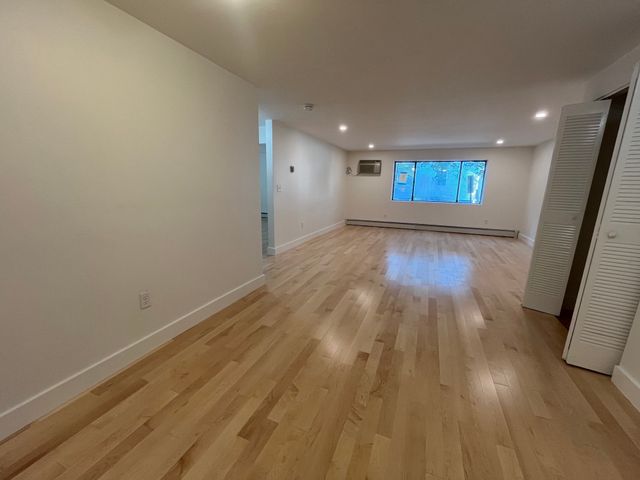 84 Grant St 2, Somerville, MA 02145