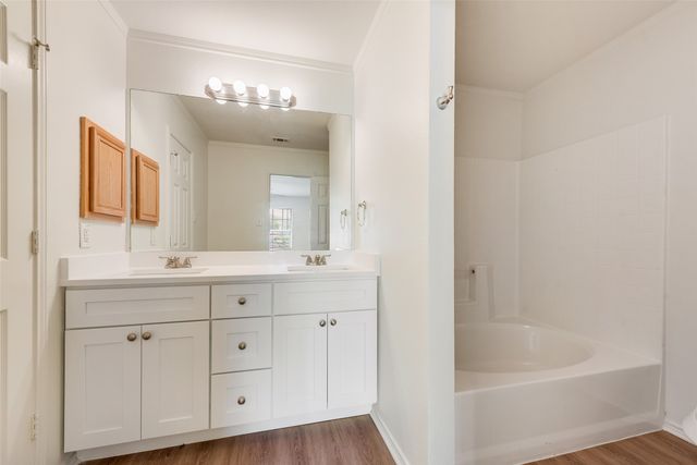 5519 Dove Drive, Dallas, TX 75236