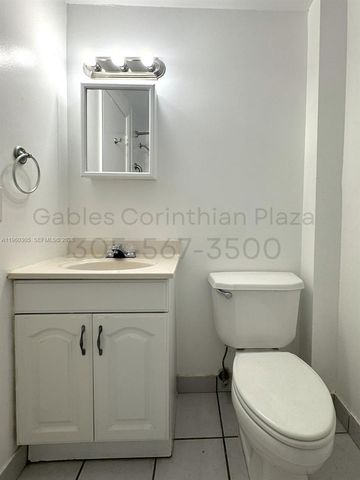 22 Salamanca Ave 505, Coral Gables, FL 33134