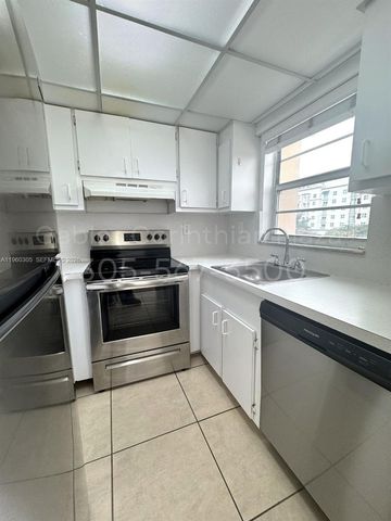 22 Salamanca Ave 505, Coral Gables, FL 33134