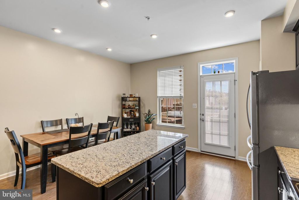 Image 16 of property listing at 4707 MARLENE MEWS, Baltimore, MD 21224