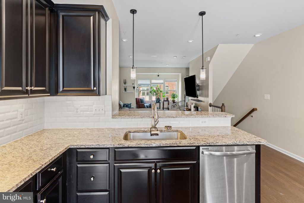 Image 17 of property listing at 4707 MARLENE MEWS, Baltimore, MD 21224