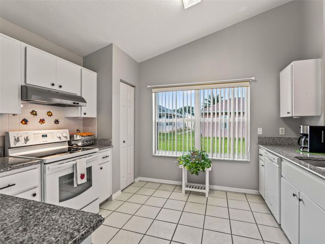 17424 SE 111TH AVENUE, Summerfield, FL 34491