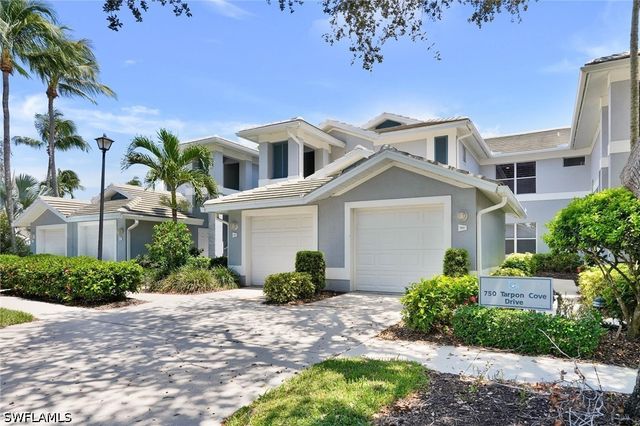 750 Tarpon Cove DR 202, Naples, FL 34110
