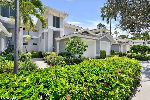 750 Tarpon Cove DR 202, Naples, FL 34110