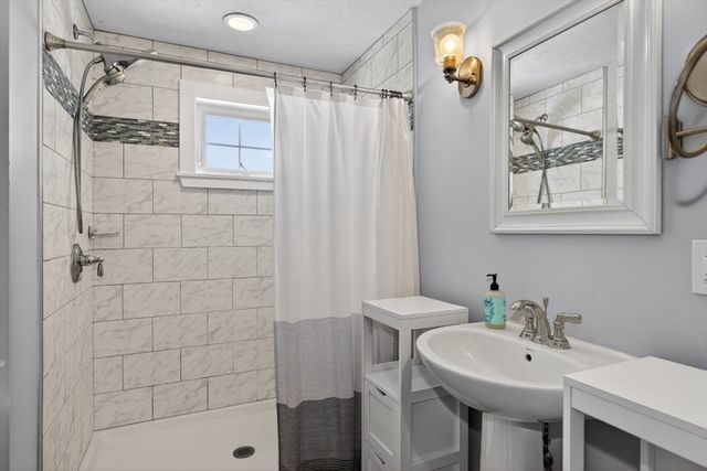 202 Prospect Street, Shrewsbury, MA 01545