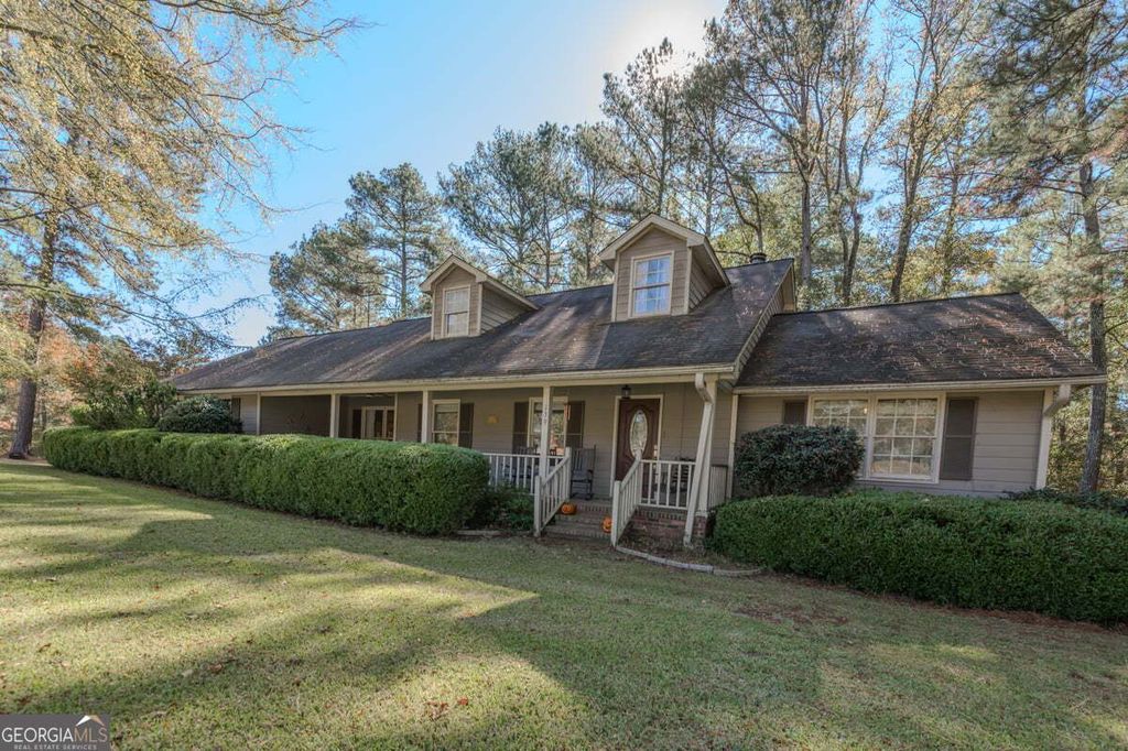 139 Cords Bridge Road NE, Milledgeville, GA 31061