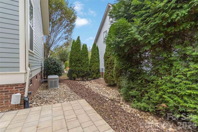 122 Lilac Mist Loop, Mooresville, NC 28115