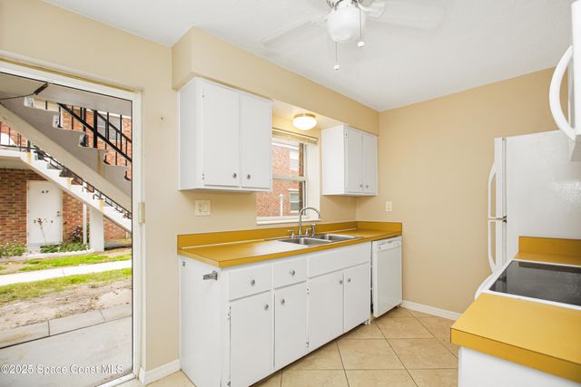 190 E Olmstead Drive, B7, Titusville, FL 32780