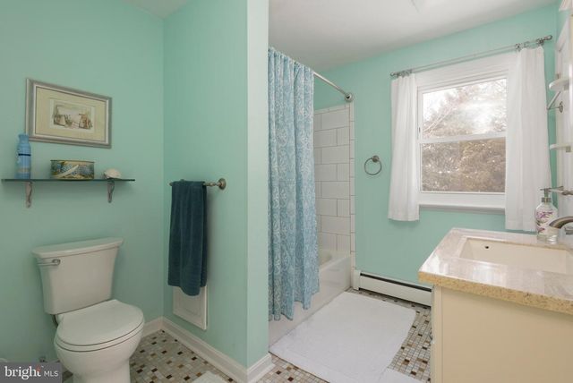 105 PARTRIDGE LN, Oxford, PA 19363