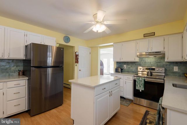 105 PARTRIDGE LN, Oxford, PA 19363