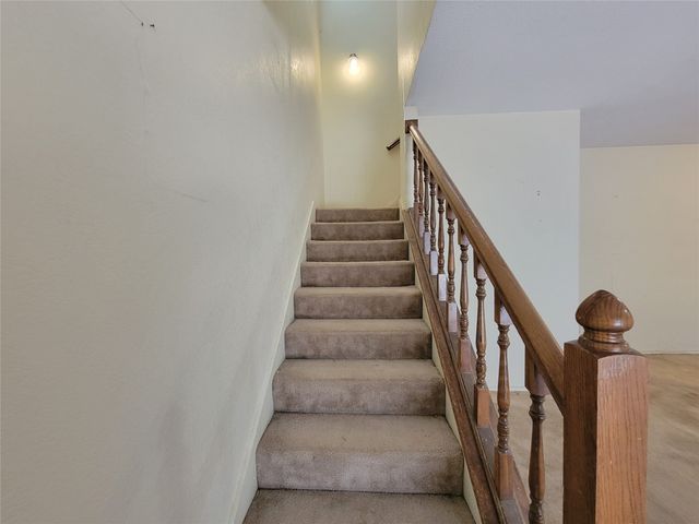 745 Meadowcreek Court, Garland, TX 75043