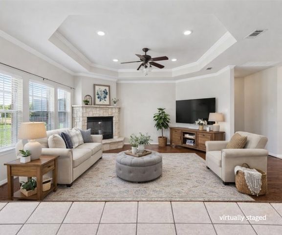 1062 Savannah Lane, Oak Ridge, TX 75142