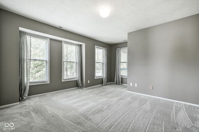 802 N Park Avenue, Indianapolis, IN 46202