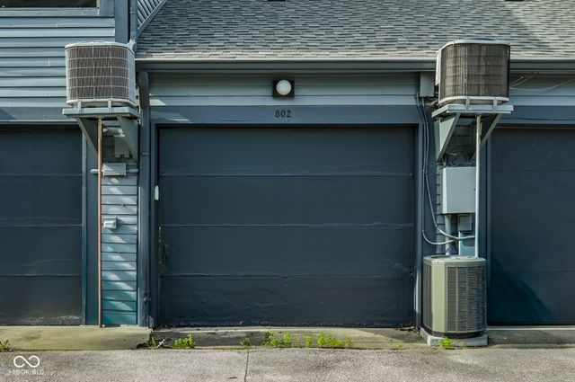 802 N Park Avenue, Indianapolis, IN 46202