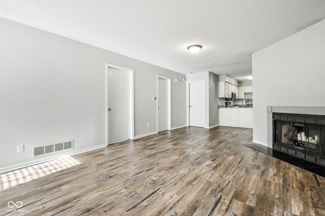 802 N Park Avenue, Indianapolis, IN 46202