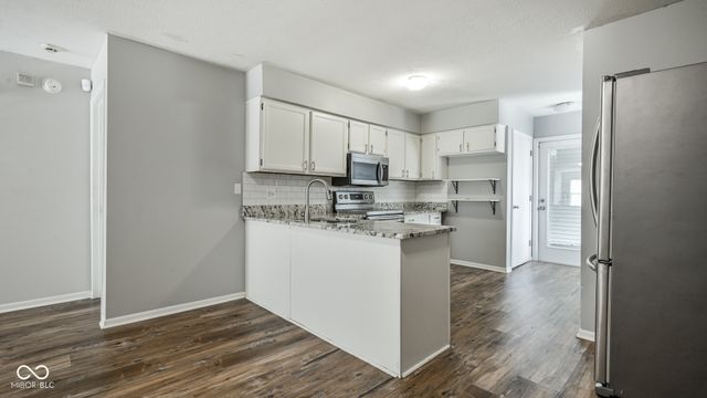 802 N Park Avenue, Indianapolis, IN 46202