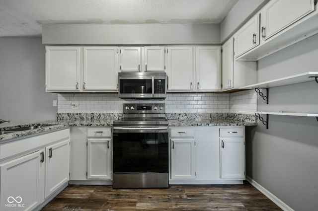 802 N Park Avenue, Indianapolis, IN 46202