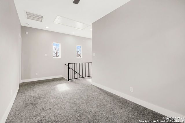 1910 E Houston St - BLDG.4, San Antonio, TX 78202