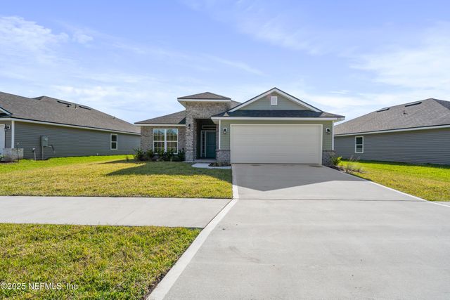 8370 HELMSLEY Boulevard, Jacksonville, FL 32219