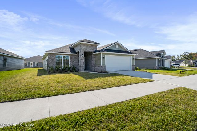 8370 HELMSLEY Boulevard, Jacksonville, FL 32219