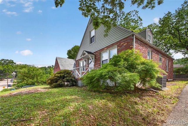 130 S Barat Avenue, St Louis, MO 63135