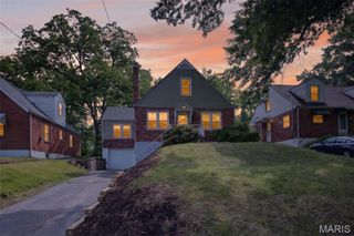 130 S Barat Avenue, St Louis, MO 63135