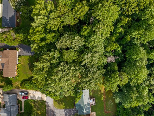 00 W Springwood Drive, Seneca, SC 29678