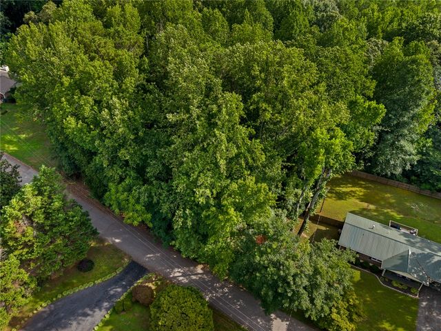 00 W Springwood Drive, Seneca, SC 29678
