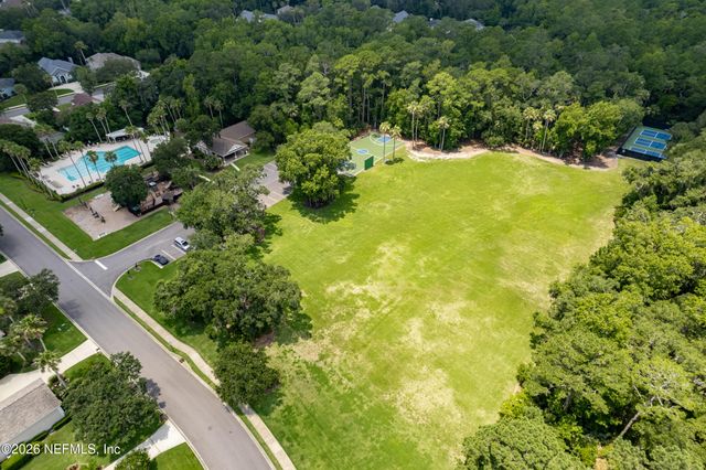 517 E MOSS WOOD Trace, Ponte Vedra Beach, FL 32082
