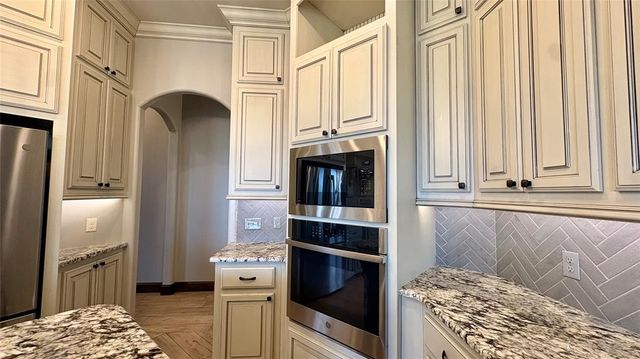 1314 Glenwood Drive, Tuttle, OK 73089
