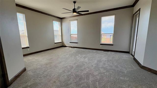 1314 Glenwood Drive, Tuttle, OK 73089