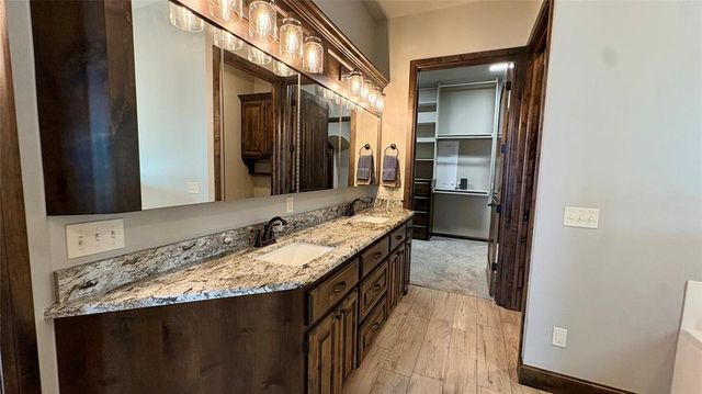 1314 Glenwood Drive, Tuttle, OK 73089