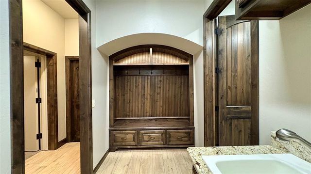 1314 Glenwood Drive, Tuttle, OK 73089