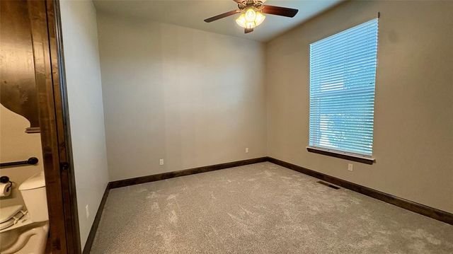 1314 Glenwood Drive, Tuttle, OK 73089
