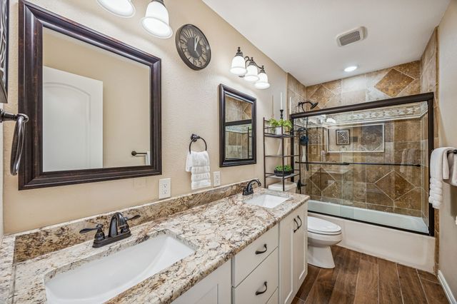 6 Hickory Hill Street, Lucas, TX 75002