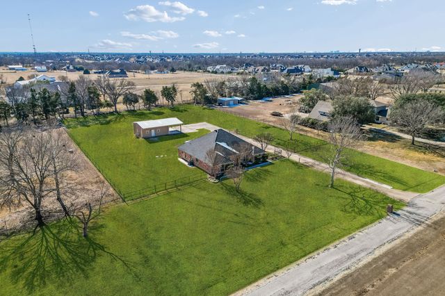 6 Hickory Hill Street, Lucas, TX 75002