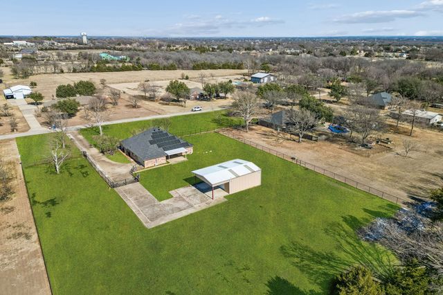 6 Hickory Hill Street, Lucas, TX 75002