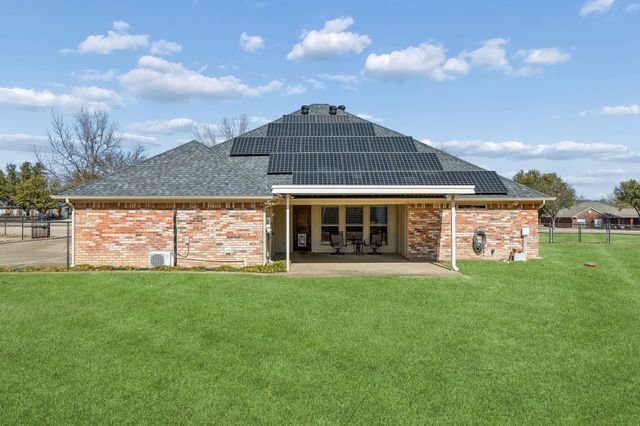 6 Hickory Hill Street, Lucas, TX 75002